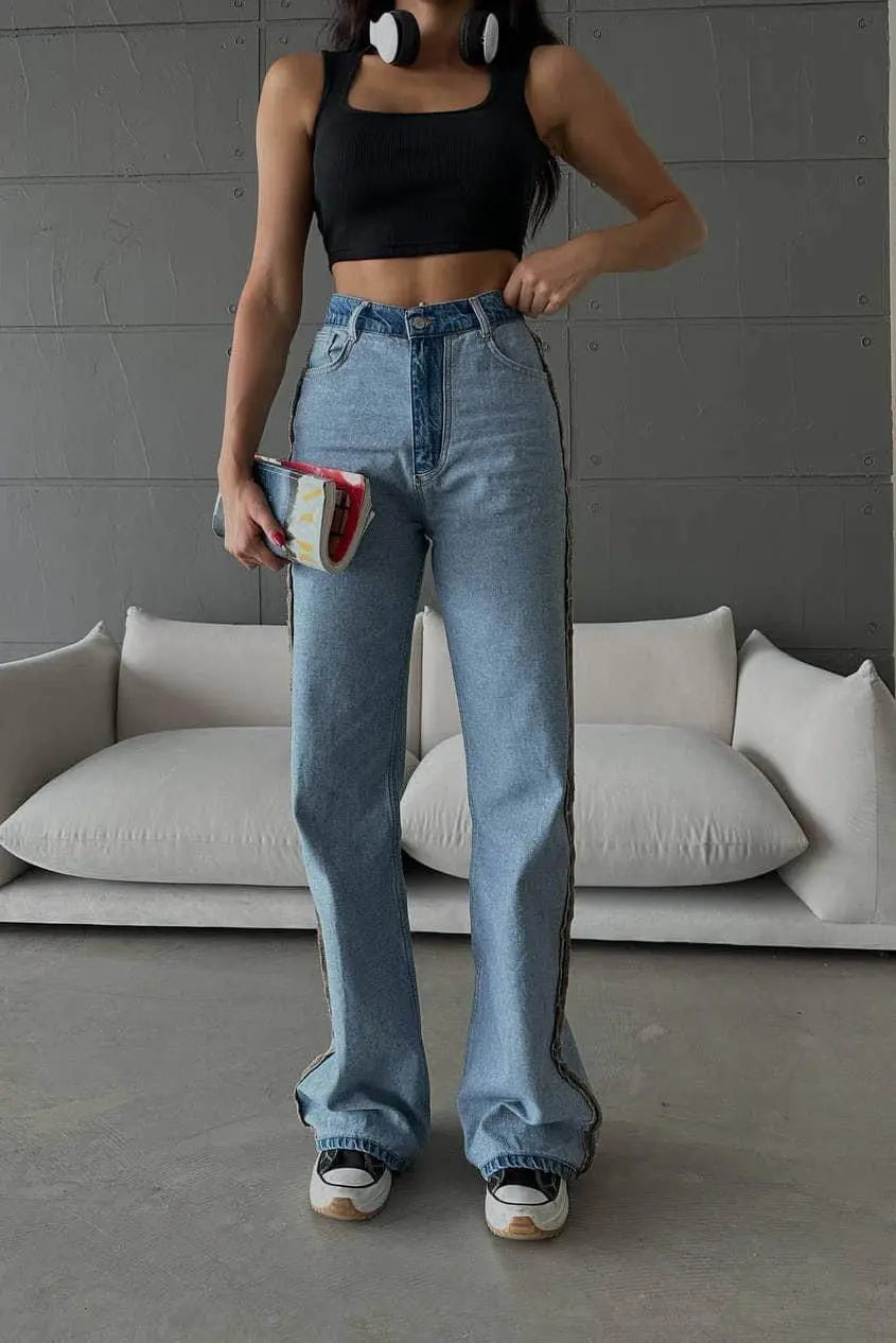 Blugi dama evazati - Edith  - Albastru deschis Balcanik Fashion Boutique