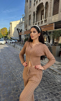 Compleu dama Kendra-Maro Carmel