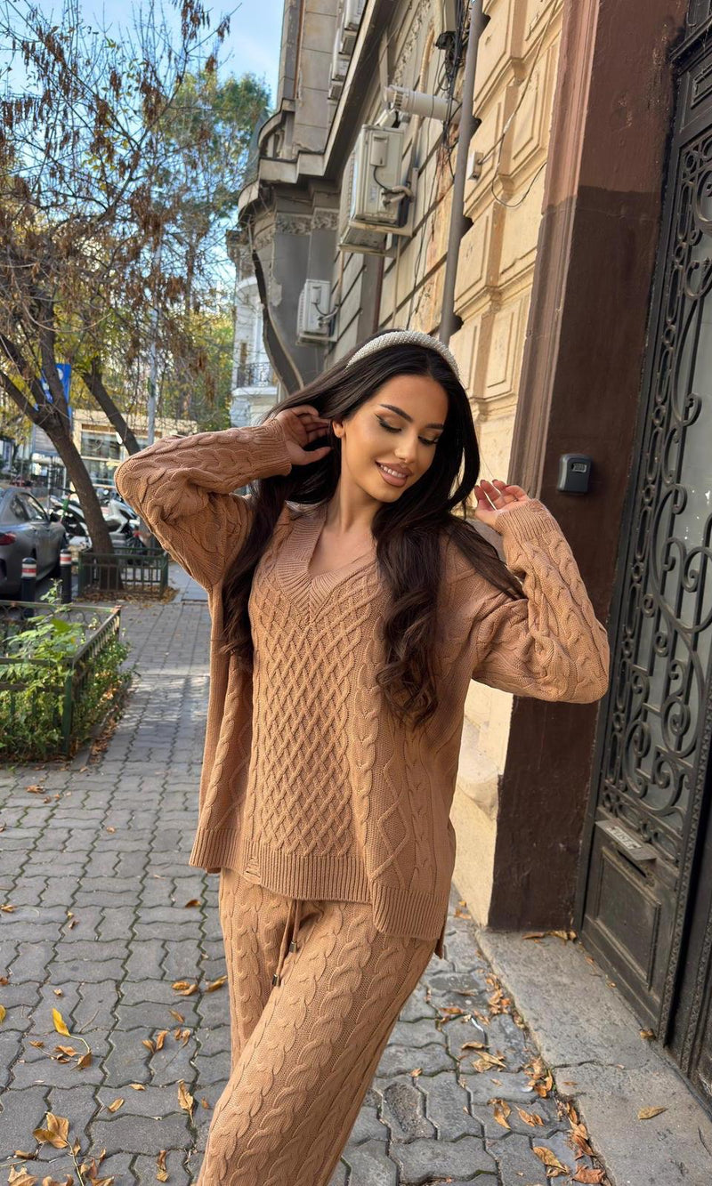 Compleu dama Kirra-Maro Caramel