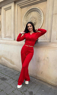 Compleu dama Kendra-Rosu